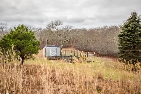 126 Litchfield Road Edgartown MA 02539