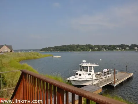 95 Beach Road Vineyard Haven MA 02568