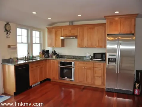 95 Beach Road Vineyard Haven MA 02568