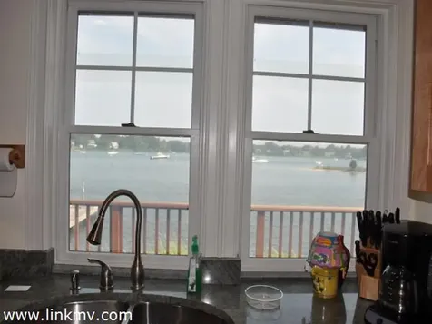95 Beach Road Vineyard Haven MA 02568