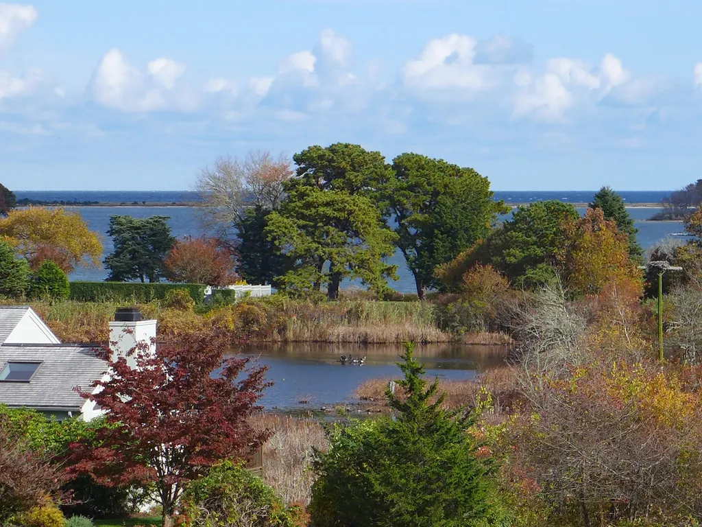 40 Hidden Cove Road Oak Bluffs MA 02557