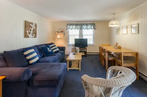 20 Peases Point Way, North Edgartown MA 02539