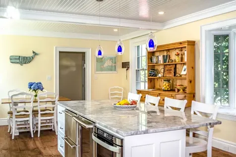 37 Morse Street Edgartown MA 02539