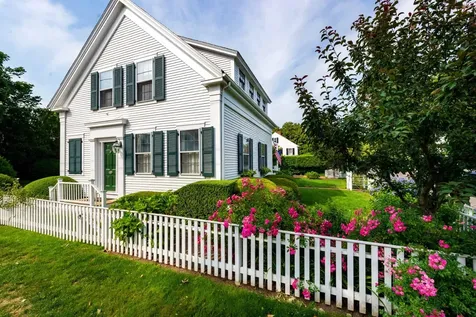 37 Morse Street Edgartown MA 02539