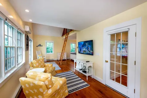 37 Morse Street Edgartown MA 02539
