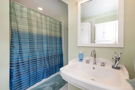37 Morse Street Edgartown MA 02539
