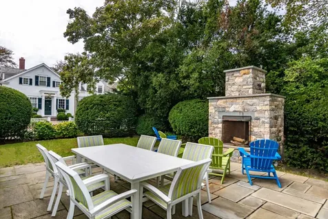 37 Morse Street Edgartown MA 02539