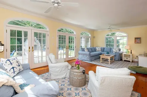 37 Morse Street Edgartown MA 02539