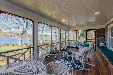 395 Barnes Road Oak Bluffs MA 02557