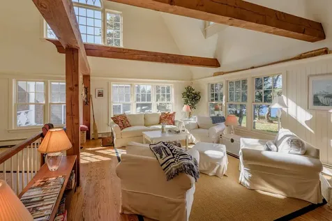 395 Barnes Road Oak Bluffs MA 02557