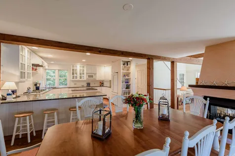395 Barnes Road Oak Bluffs MA 02557