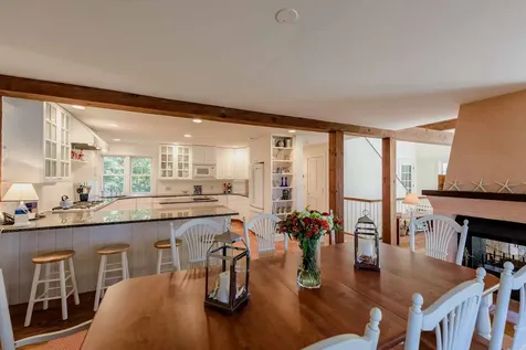 395 Barnes Road Oak Bluffs MA 02557