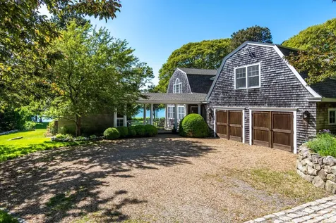 395 Barnes Road Oak Bluffs MA 02557