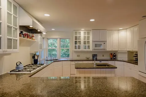 395 Barnes Road Oak Bluffs MA 02557