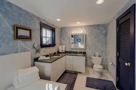 395 Barnes Road Oak Bluffs MA 02557