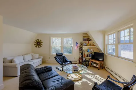 395 Barnes Road Oak Bluffs MA 02557