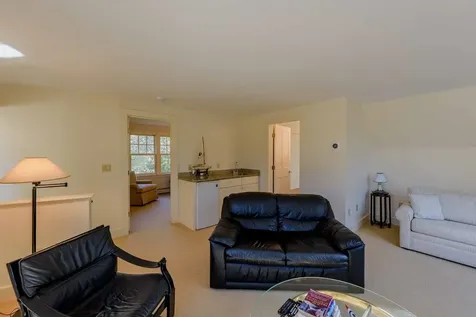 395 Barnes Road Oak Bluffs MA 02557