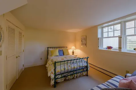 395 Barnes Road Oak Bluffs MA 02557