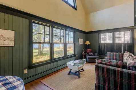 395 Barnes Road Oak Bluffs MA 02557