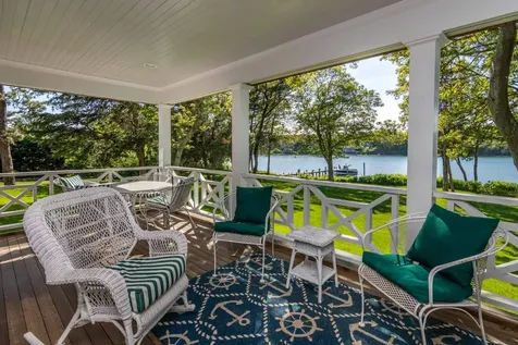 395 Barnes Road Oak Bluffs MA 02557