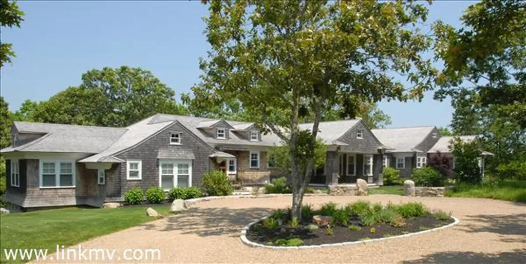 61 Old Fields Path Chilmark MA 02535