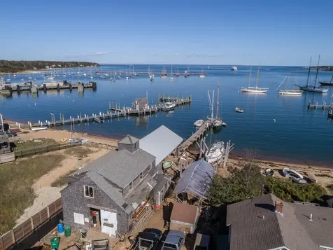 30 Beach Road Vineyard Haven MA 02568