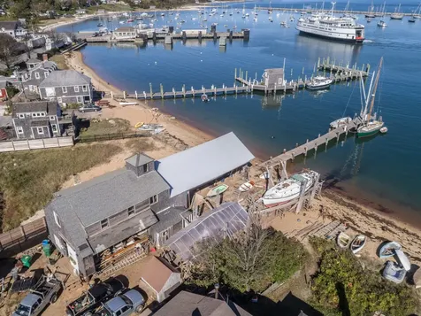 30 Beach Road Vineyard Haven MA 02568