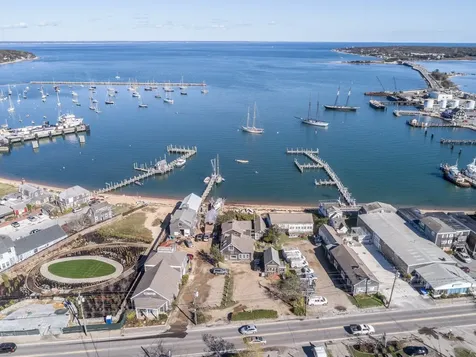 30 Beach Road Vineyard Haven MA 02568