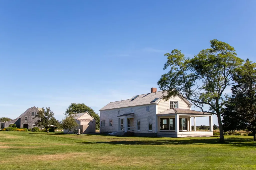 146 Quenames Road Chilmark MA 02535