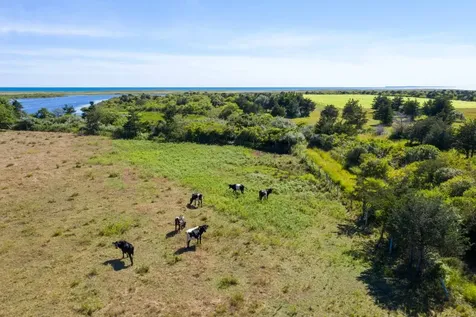 146 Quenames Road Chilmark MA 02535
