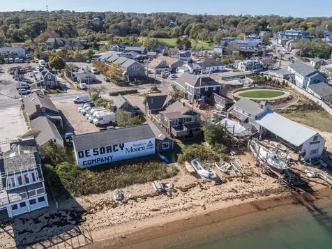 42 & 46 Beach Road Vineyard Haven MA 02568