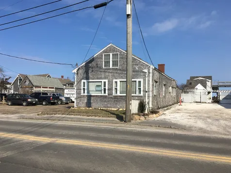 42 & 46 Beach Road Vineyard Haven MA 02568