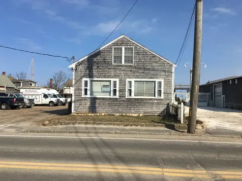 42 & 46 Beach Road Vineyard Haven MA 02568