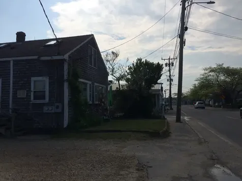 42 & 46 Beach Road Vineyard Haven MA 02568