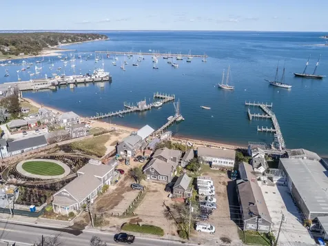 42 & 46 Beach Road Vineyard Haven MA 02568