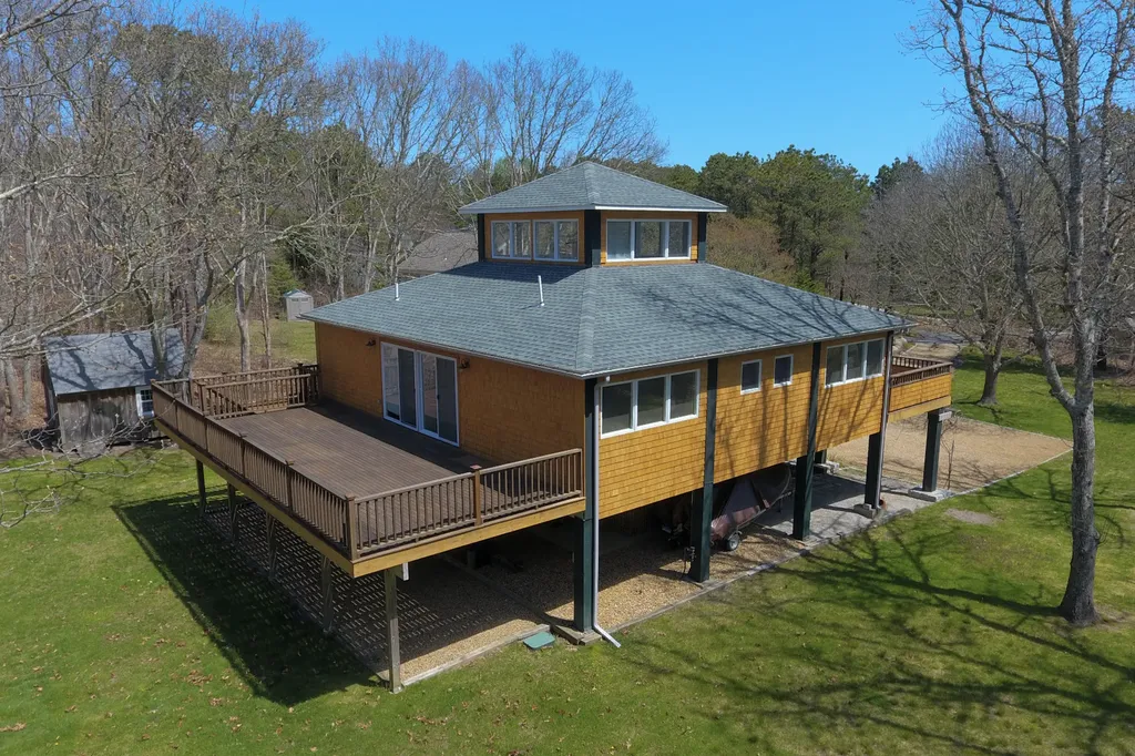 6 Mourning Dove Way Oak Bluffs MA 02557