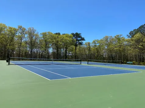 5 Upper Meadow Lane Oak Bluffs MA 02557