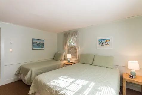 15 Mill Street Edgartown MA 02539