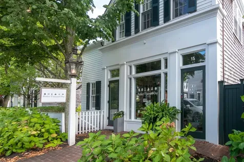 15 North Summer Street Edgartown MA 02539