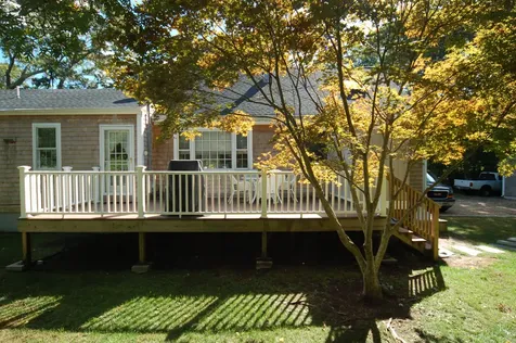 7 Clover Hill Drive Vineyard Haven MA 02568
