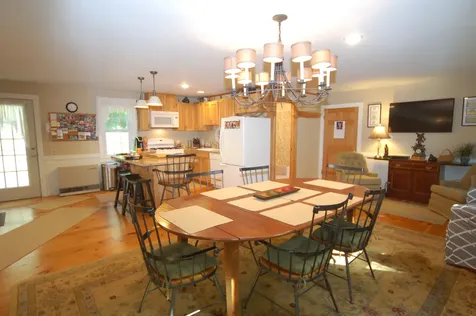 7 Clover Hill Drive Vineyard Haven MA 02568