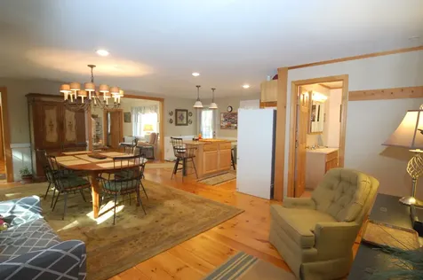 7 Clover Hill Drive Vineyard Haven MA 02568