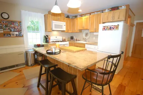 7 Clover Hill Drive Vineyard Haven MA 02568