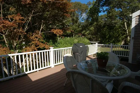 7 Clover Hill Drive Vineyard Haven MA 02568