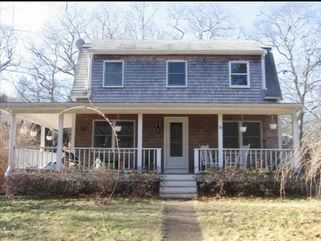 76 Old Lighthouse Road Vineyard Haven MA 02568