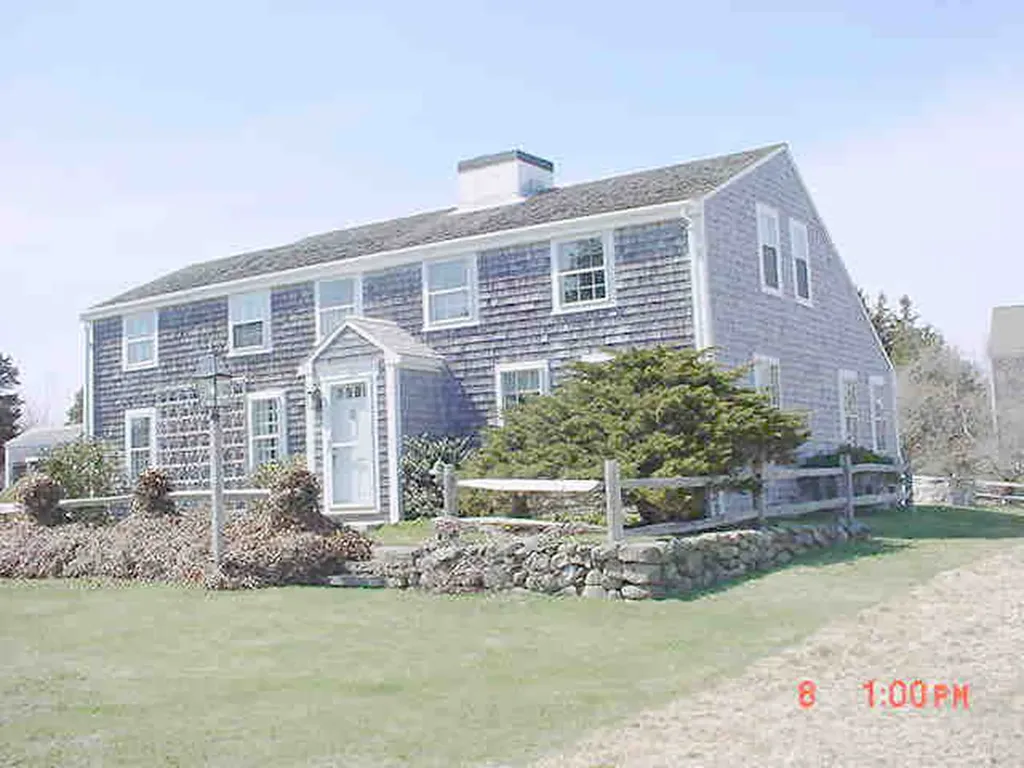 134 Plantingfield Way Edgartown MA 02539