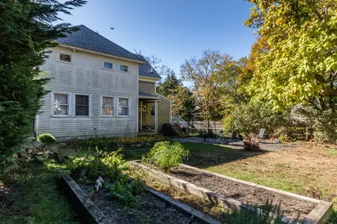 4 Munroe Avenue Oak Bluffs MA 02557