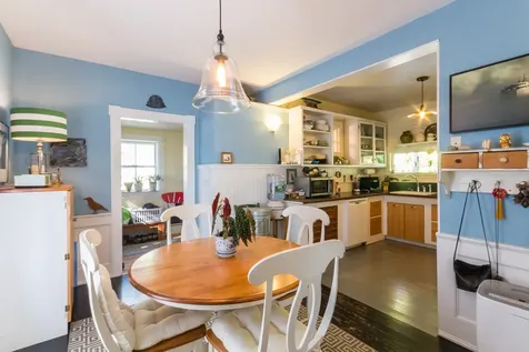 4 Munroe Avenue Oak Bluffs MA 02557