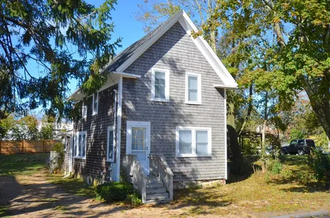 171 Circuit Avenue Oak Bluffs MA 02557