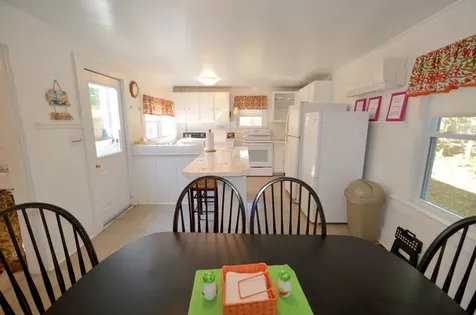 171 Circuit Avenue Oak Bluffs MA 02557